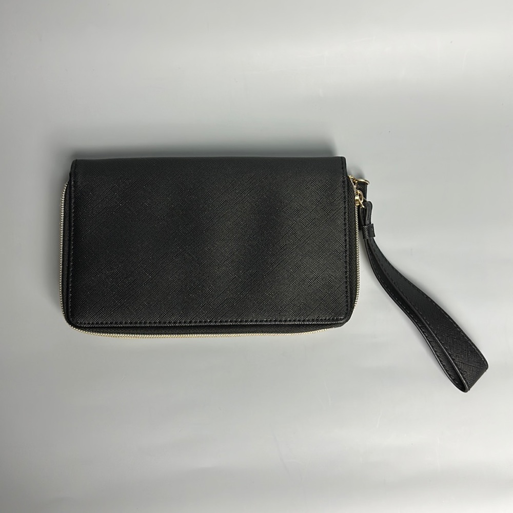 Black Clutch